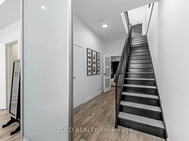Additional image 23 of 1842 Queen St Unit 304