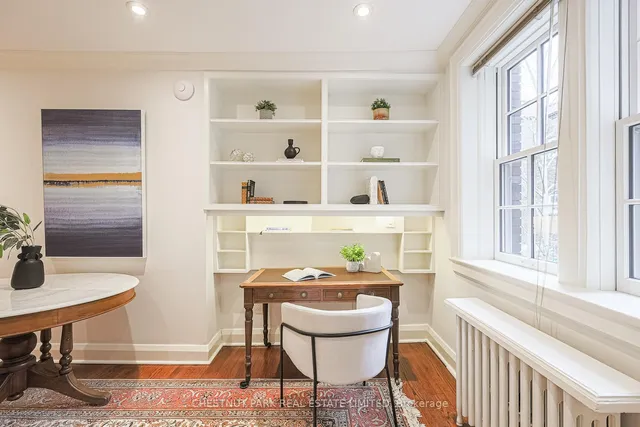 Additional image 40 of 480 Oriole Pkwy Unit 111