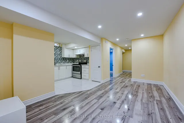 Additional image 36 of 15 Orangeblossom Tr