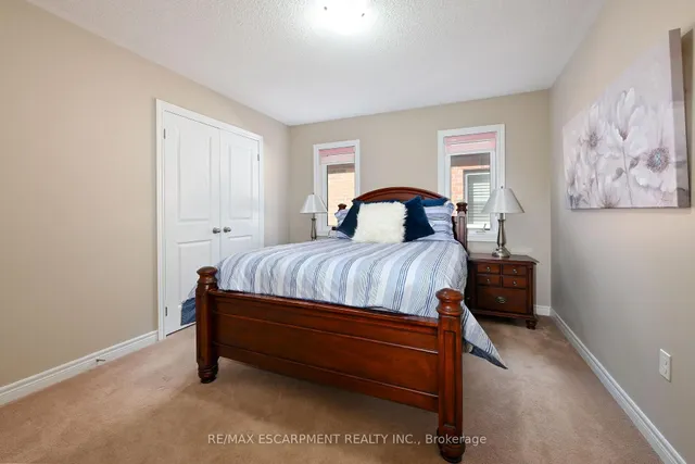 Additional image 32 of 71 Chaumont Dr