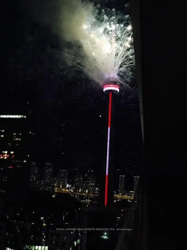 Additional image 40 of 80 John St Unit 4406