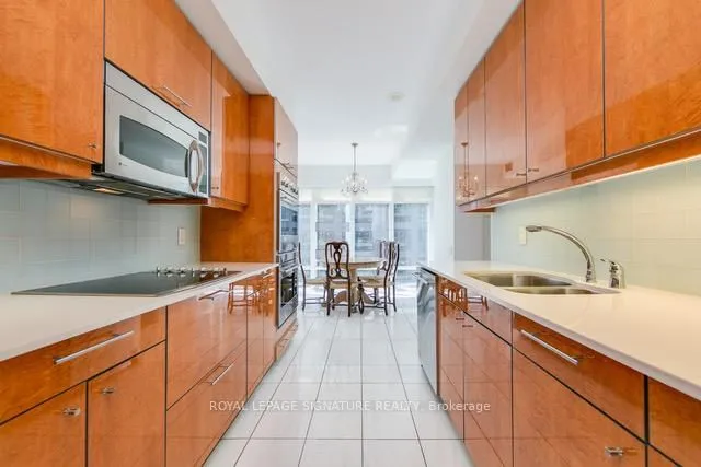 Additional image 16 of 2181 Yonge St Unit 3103