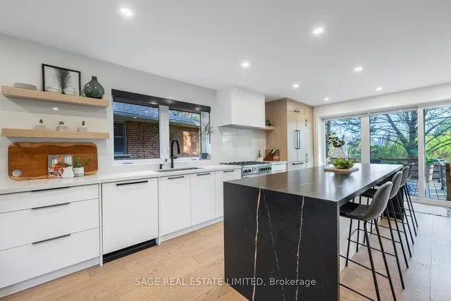 Additional image 12 of 9 Lionel Heights Cres