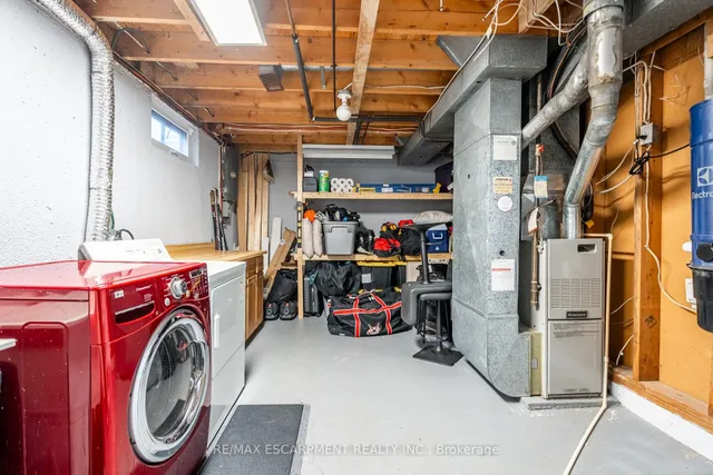 Additional image 40 of 15 Elford Cres