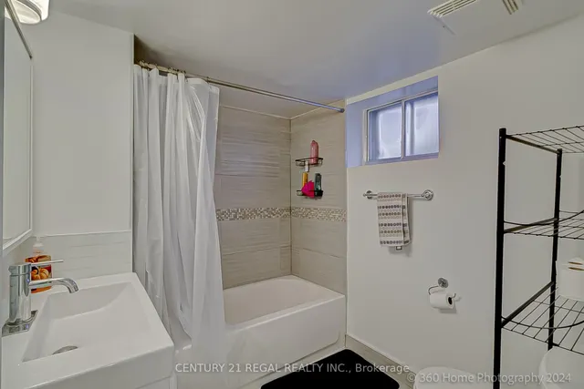 Additional image 15 of 8 Bexhill Ave