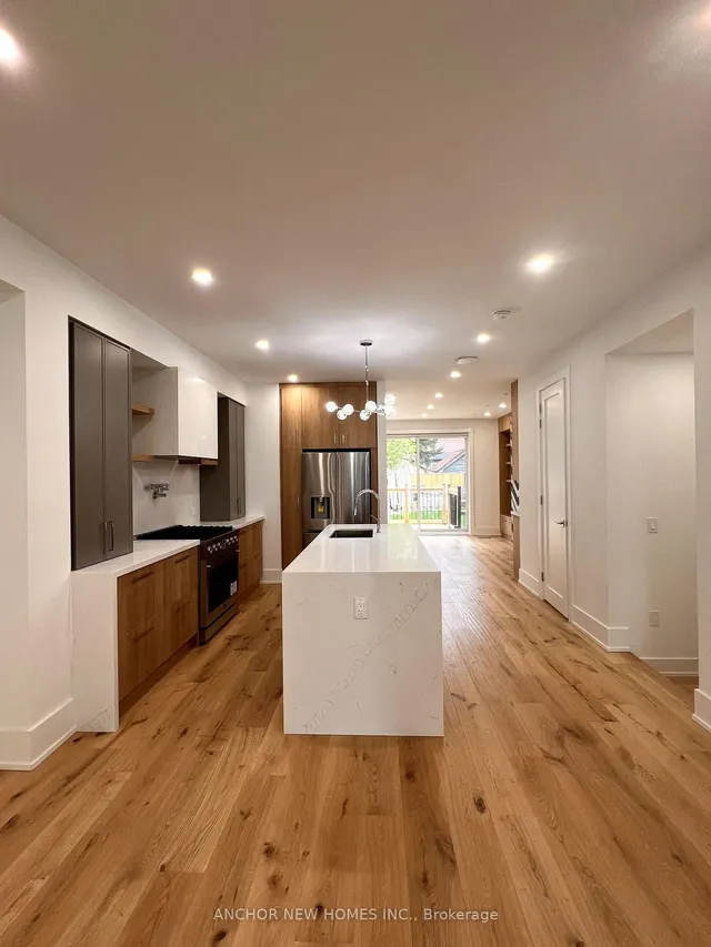 Additional image 8 of 834 Sammon Ave