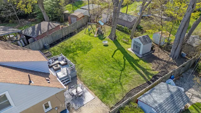 Additional image 46 of 10 Woodbury Pl