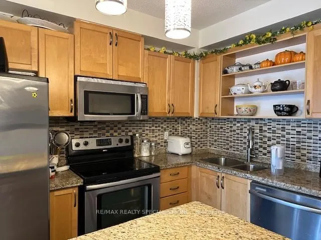 Additional image 8 of 200 Burnhamthorpe Rd Unit 605