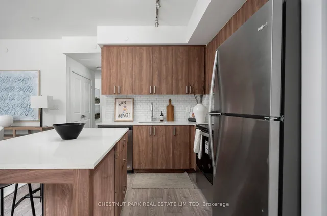 Additional image 10 of 4045 Hickory Dr Unit 9