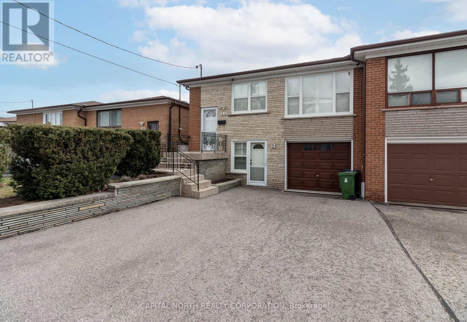 21 COBB AVENUE|Toronto (Glenfield-Jane Heights), Ontario M3L2A2