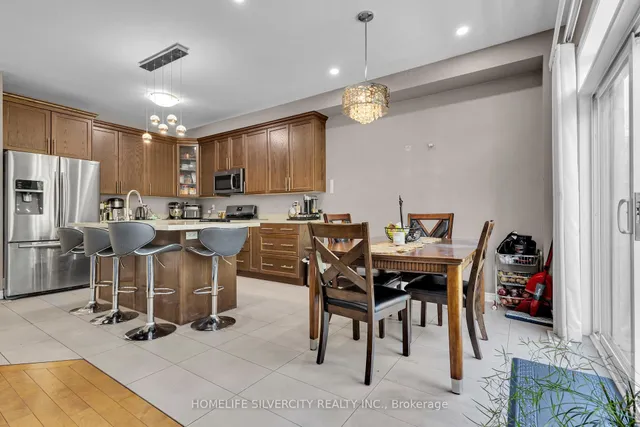 Additional image 25 of 38 George Robinson Dr