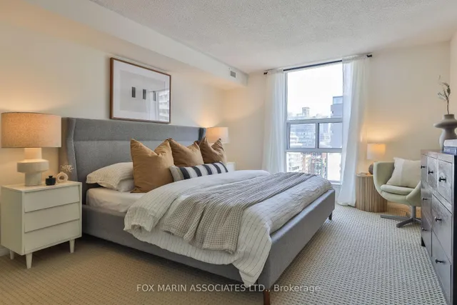 Additional image 30 of 701 King St Unit 1013