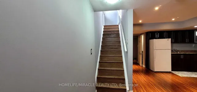 Additional image 35 of 121 Nathaniel Cres