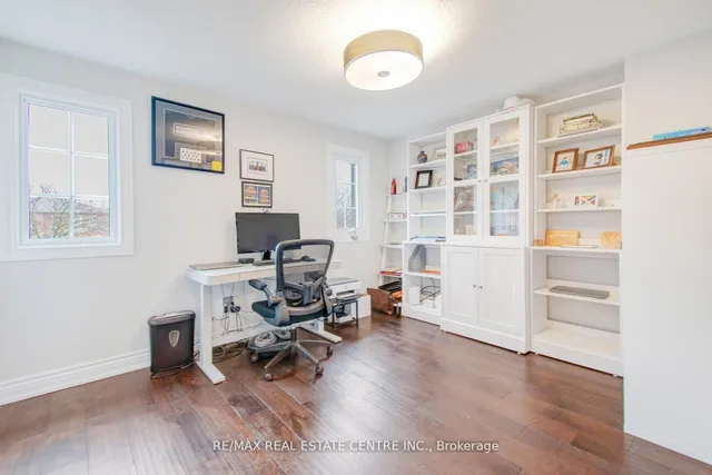 Additional image 29 of 21 Hawkway Crt