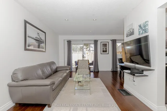 Additional image 10 of 1526 Lancaster Dr Unit 123