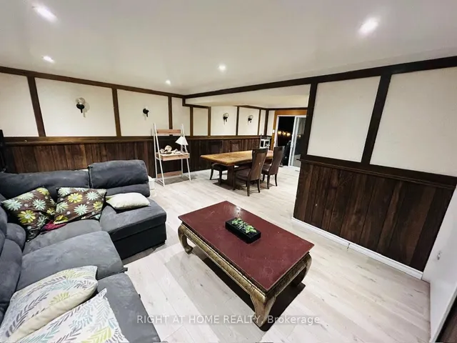 Additional image 30 of 72 Underhill Cres