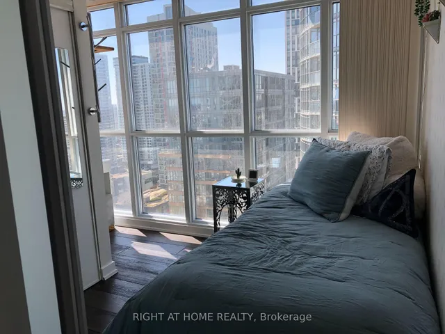 Additional image 22 of 15 Iceboat Terr Unit 2709