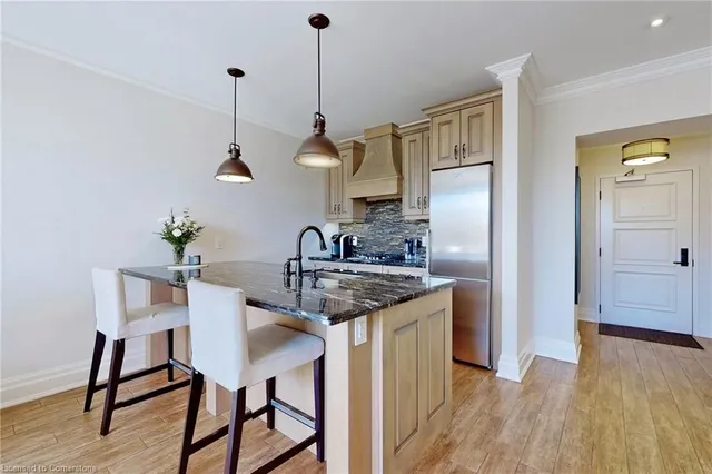 Additional image 6 of 397 King St Unit 108