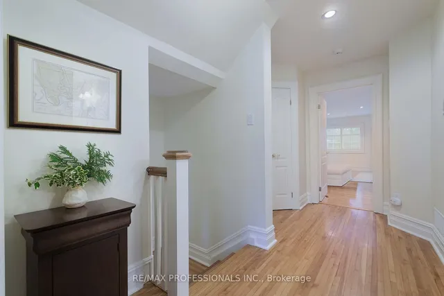 Additional image 17 of 15 Kingsgarden Rd