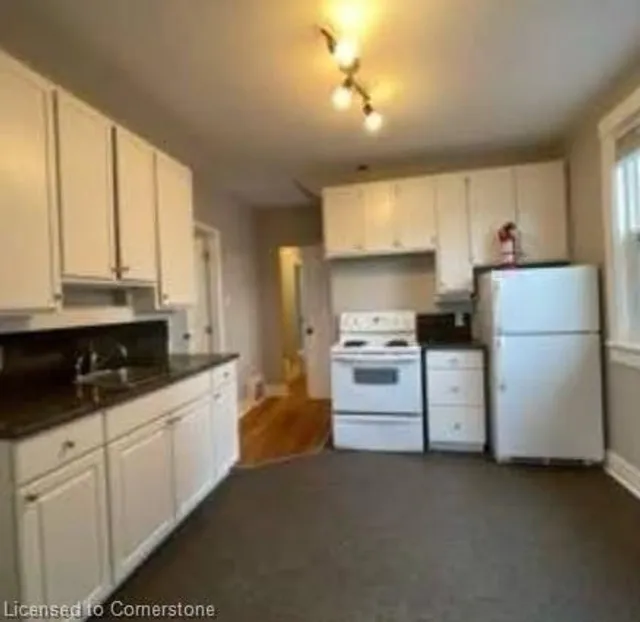 Additional image 18 of 22 St Leger St