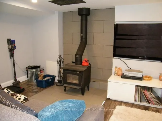 Additional image 18 of 31 East 15th St