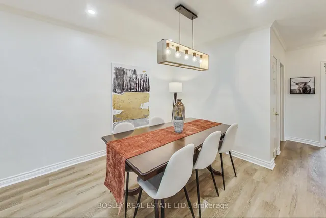 Additional image 5 of 37 Avis Cres
