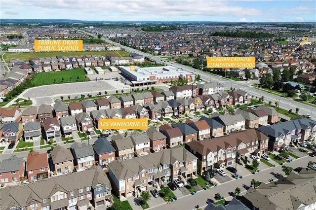 Additional image 45 of 125 Vanhorne Close