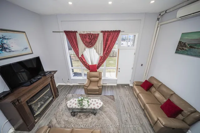 Additional image 15 of 20 Darras Crt