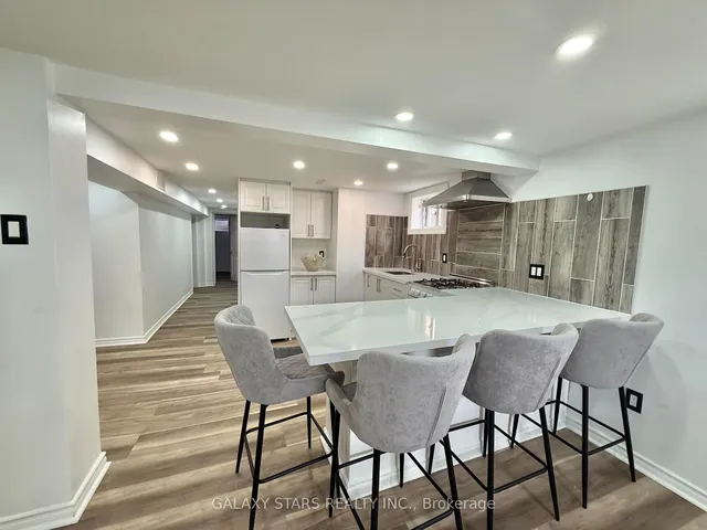 Additional image 27 of 57 Moorecroft Cres