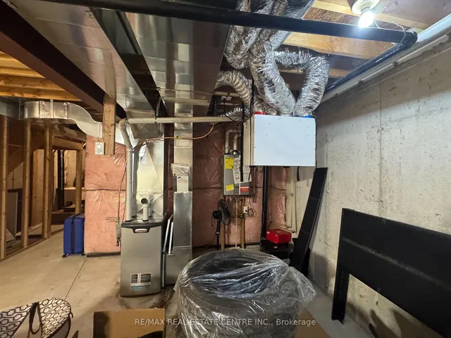 Additional image 11 of 26 Dayman Dr