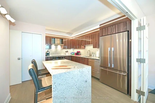 Additional image 6 of 110 Bloor St Unit 1703