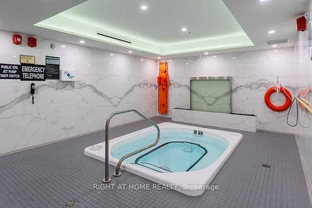 Additional image 7 of 15 Merchants' Wharf N/A Unit 1105