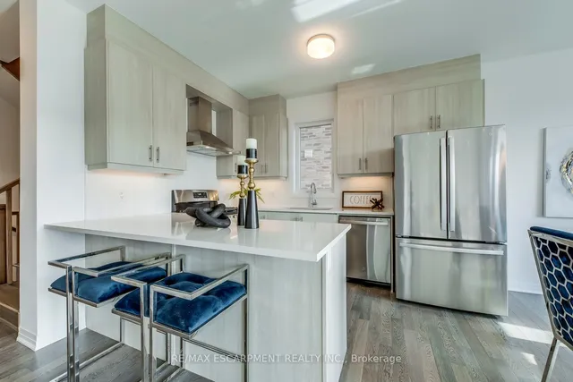 Additional image 8 of 3262 Crystal Dr