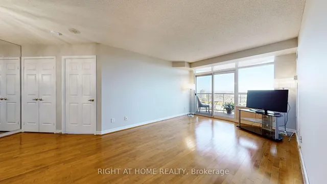 Additional image 16 of 35 Kingsbridge Garden Circ Unit 2108