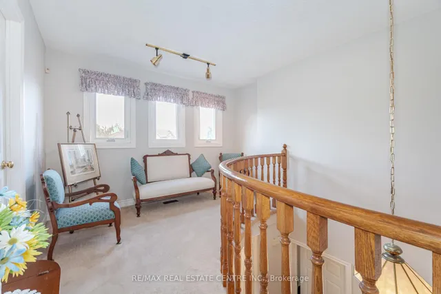 Additional image 21 of 42 Fernbrook Cres