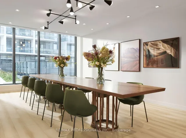 Additional image 38 of 9 Tecumseth St Unit 425