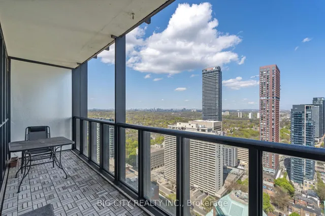 Additional image 28 of 110 Charles St Unit 3608