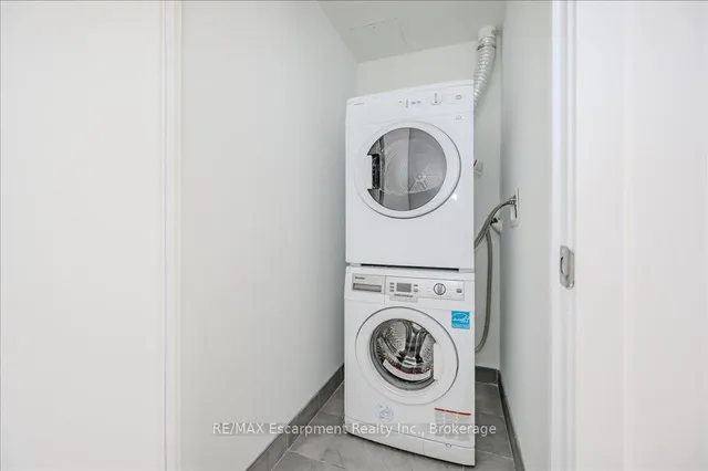 Additional image 25 of 60 Colborne St Unit 802