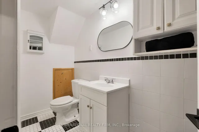 Additional image 48 of 319 Markham St