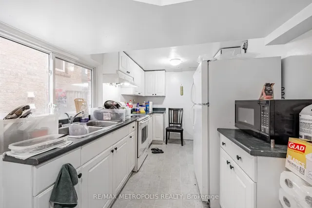 Additional image 23 of 36 Tanager Sq