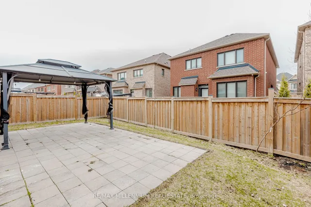 Additional image 47 of 1238 Bowell Cres