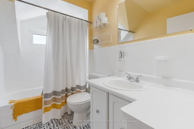 Additional image 21 of 1370 Davenport Rd