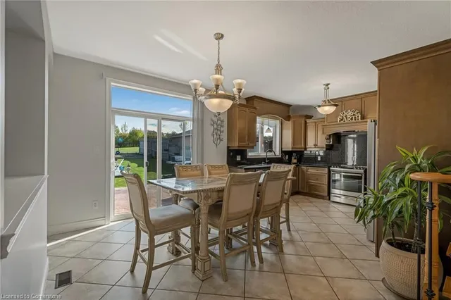 Additional image 17 of 351 Highland Rd