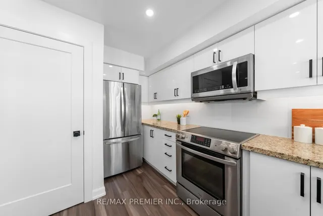 Additional image 11 of 140 Widdicombe Hill Blvd Unit 616