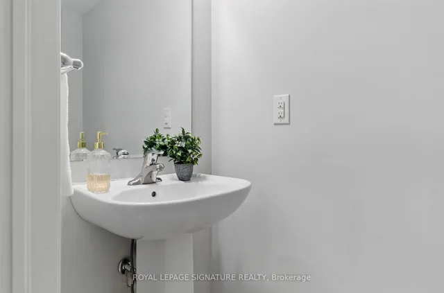 Additional image 37 of 1222 Rose Way Unit 12