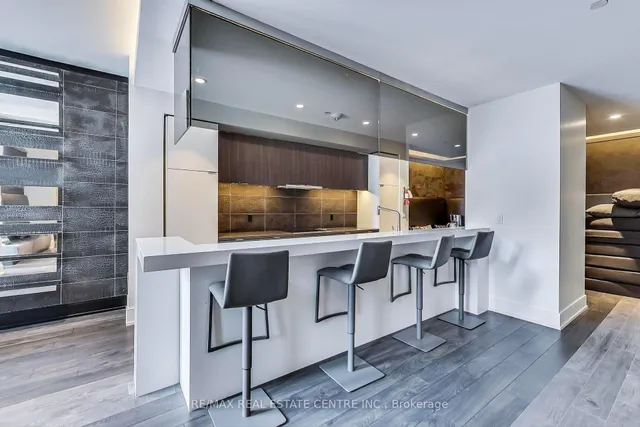 Additional image 32 of 6 Parkwood Ave Unit 419