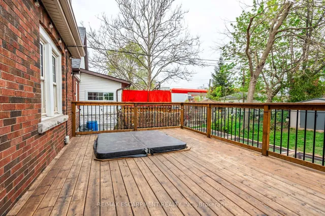 Additional image 41 of 11 Huxley Ave