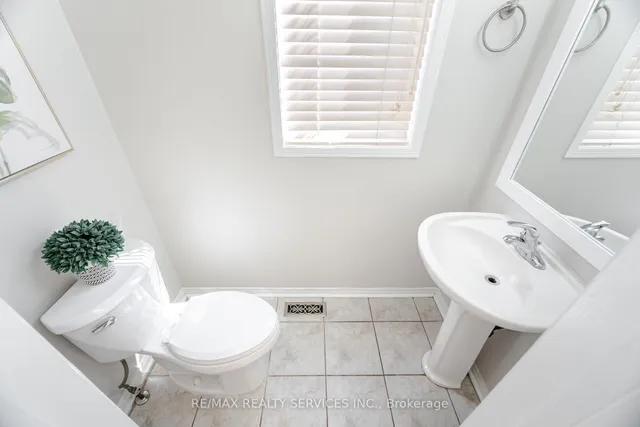 Additional image 26 of 2 Binder Twine Tr