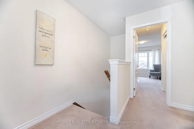 Additional image 17 of 18 Allium Rd