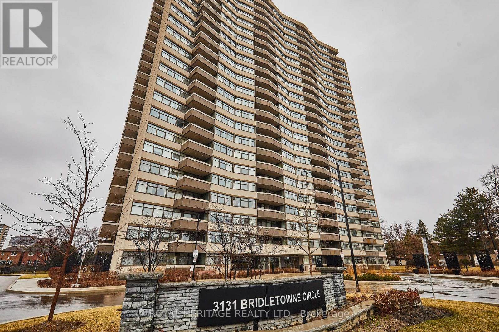 Primary image of 1806 - 3131 BRIDLETOWNE CIRCLE|Toronto (L'Amoreaux), Ontario M1W2S9